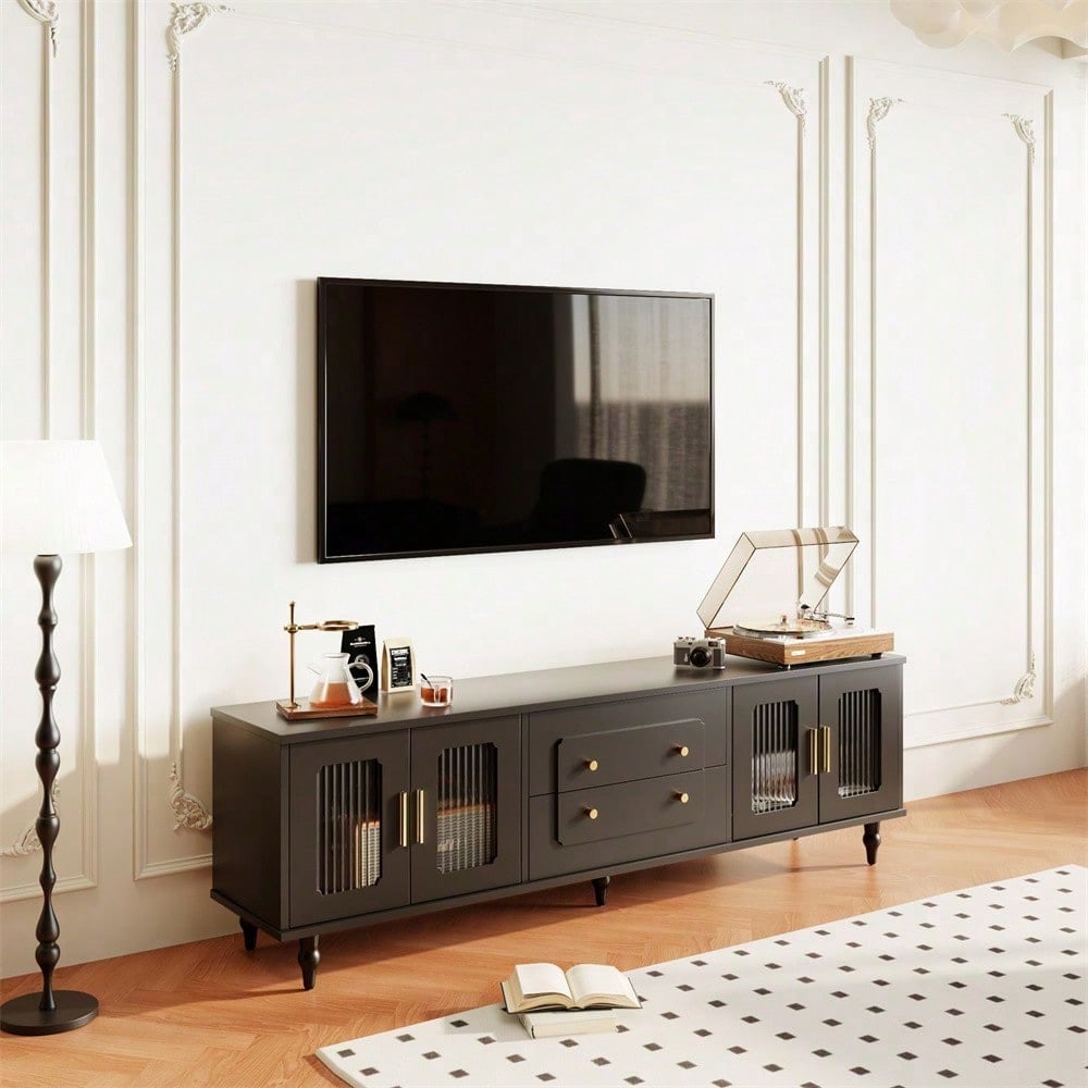 Lowboard, TV-Möbel im Retro-Stil: goldene Griffe, viel Stauraum. Mit Glastür und Beinen aus Massivholz