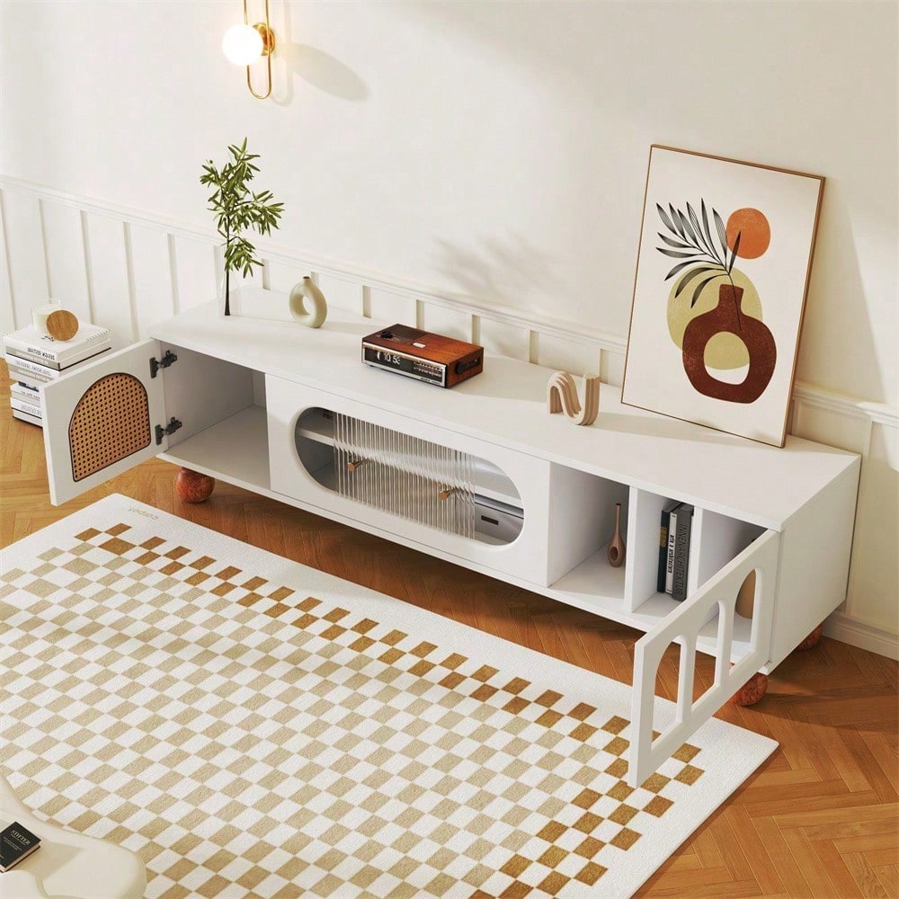 TV-Möbel, TV-Möbel mit Rattan-ähnlicher Tür, Glasschiebetür, drei offenen Bogenbereichen, lowboard mit goldenen Griffen und massiven Holzfüßen