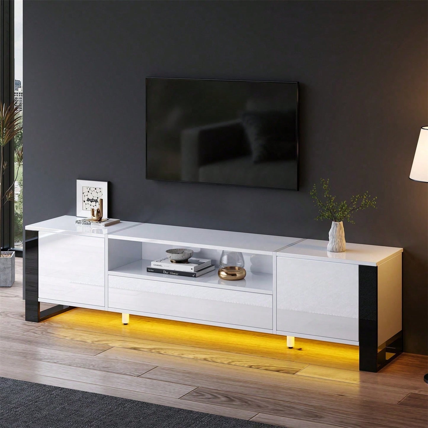 Moderner Hochglanz-TV-Schrank in Weiß mit LED-Beleuchtung und Stauraum 178 cm, für bis zu 70-Zoll-TVs