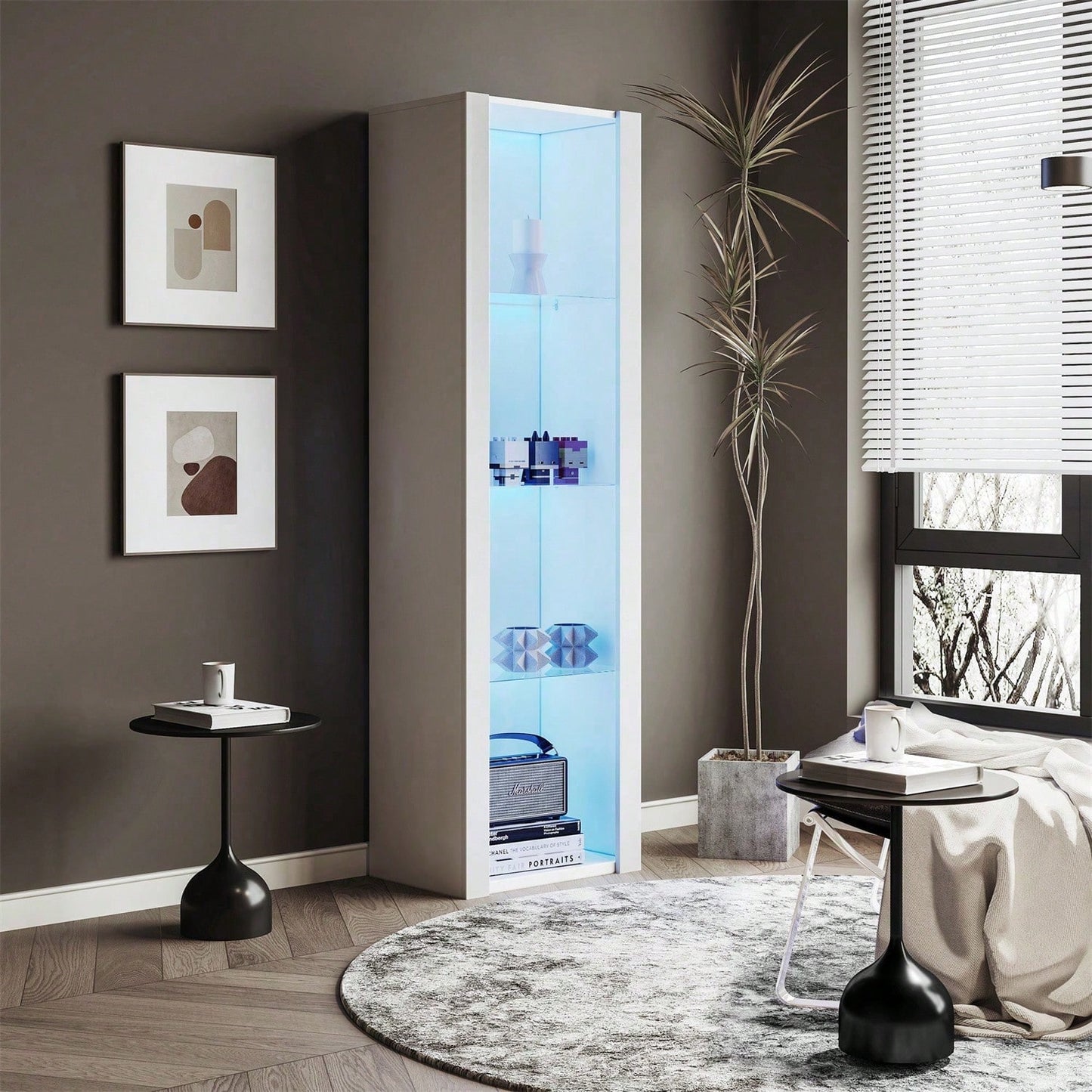 Weiße Hochglanz-Vitrine mit LED-Beleuchtung, 3 Glasböden, 55*38*166 cm, Vitrinen, Standvitrinen, Hochschränke, Lagerschränke