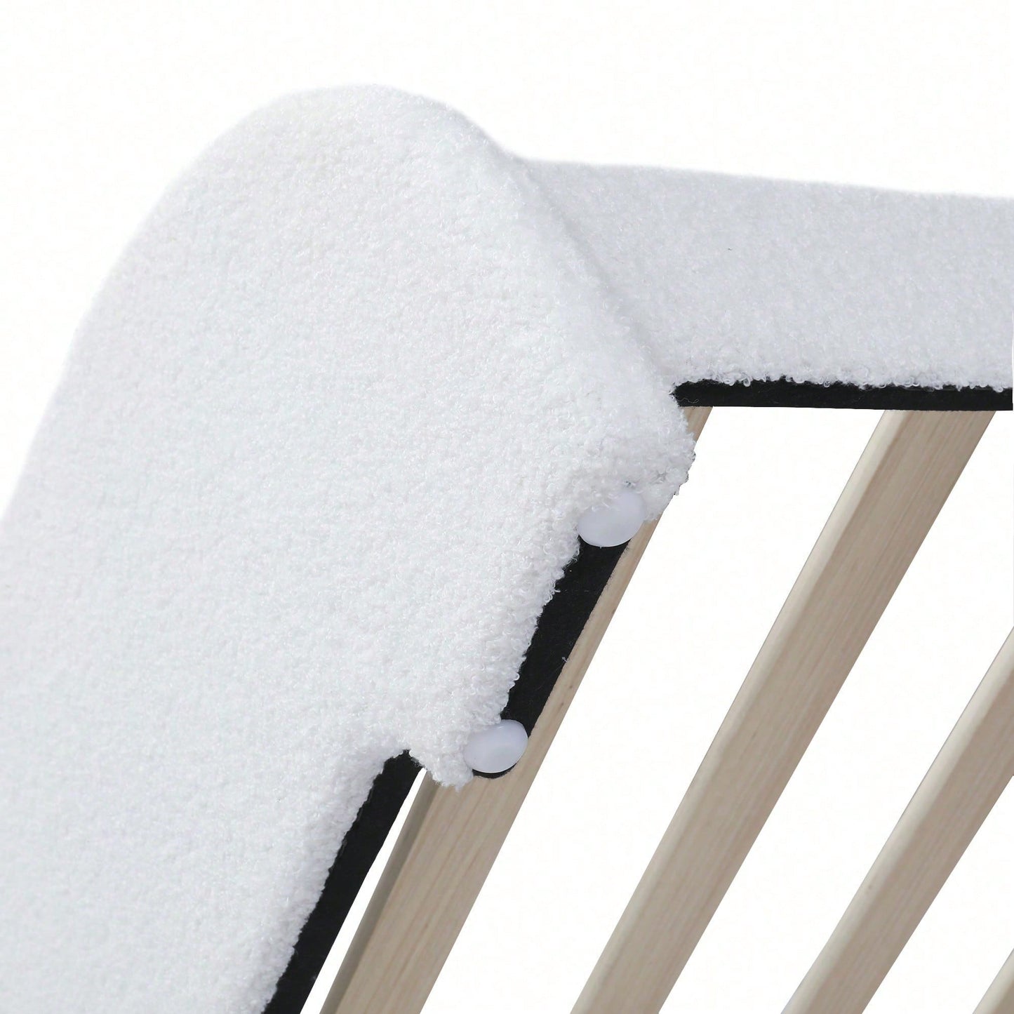 Weißes Einzelbett mit Hasenohren-Kopfteil – Niedliches Cartoon-Design, Flauschiges Vliesimitat, 90x200 cm – Stilvoll & Gemütlich