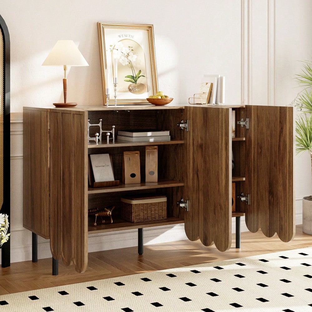 Modernes holzfarbenes Sideboard mit Wellentüren – 120x35x80 cm – grifflos, verstellbare Regale – Stauraum für Wohnzimmer, Flur & Esszimmer
