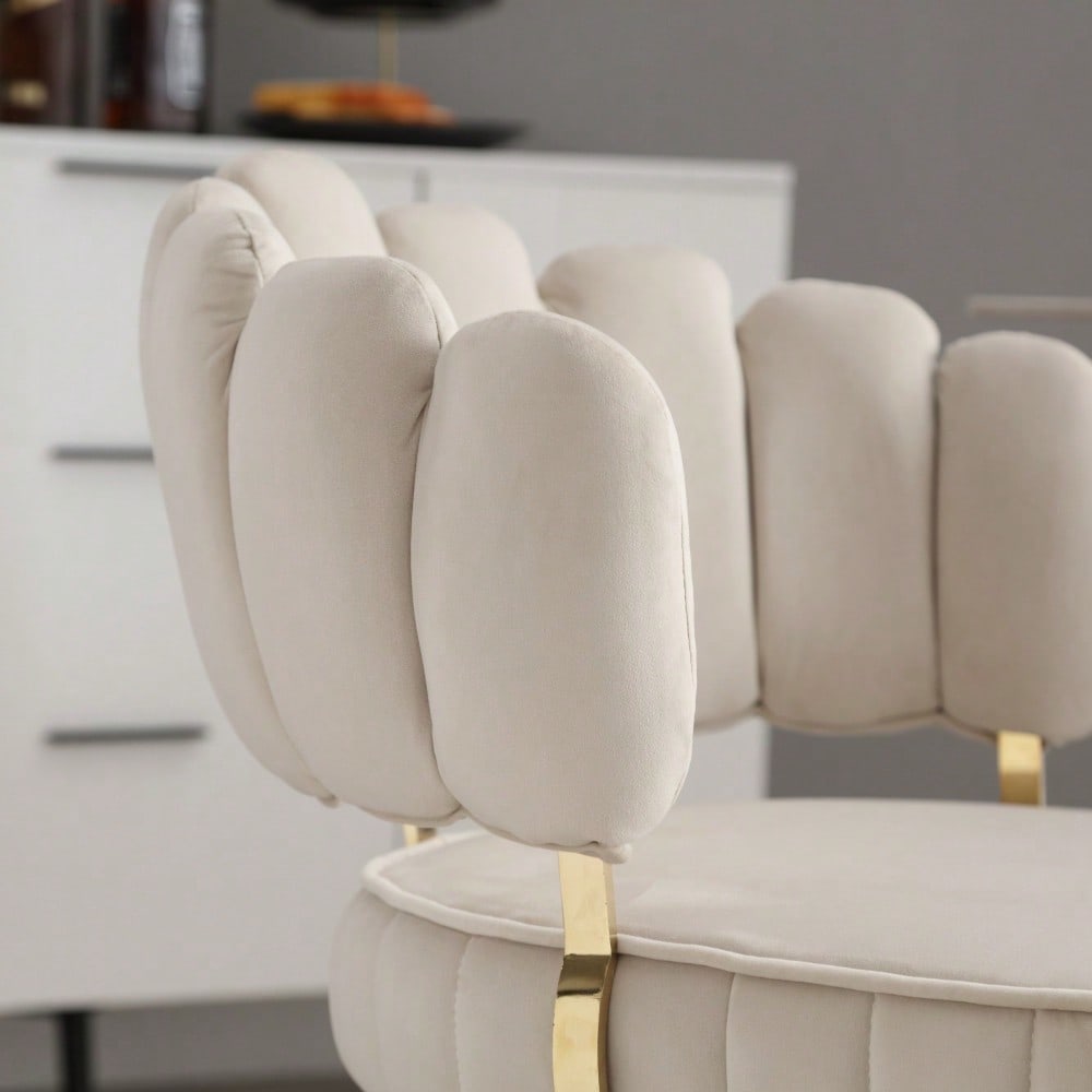 Moderner Samt Wohnzimmersessel, bequemer Stuhl für Esszimmer, Wohnzimmer, Schlafzimmer und Büro, mit bequemer Blüten-Rückenlehne und abgerundeten Armlehnen, Metall-Stuhlbeine. (lvory,Satz von 2)