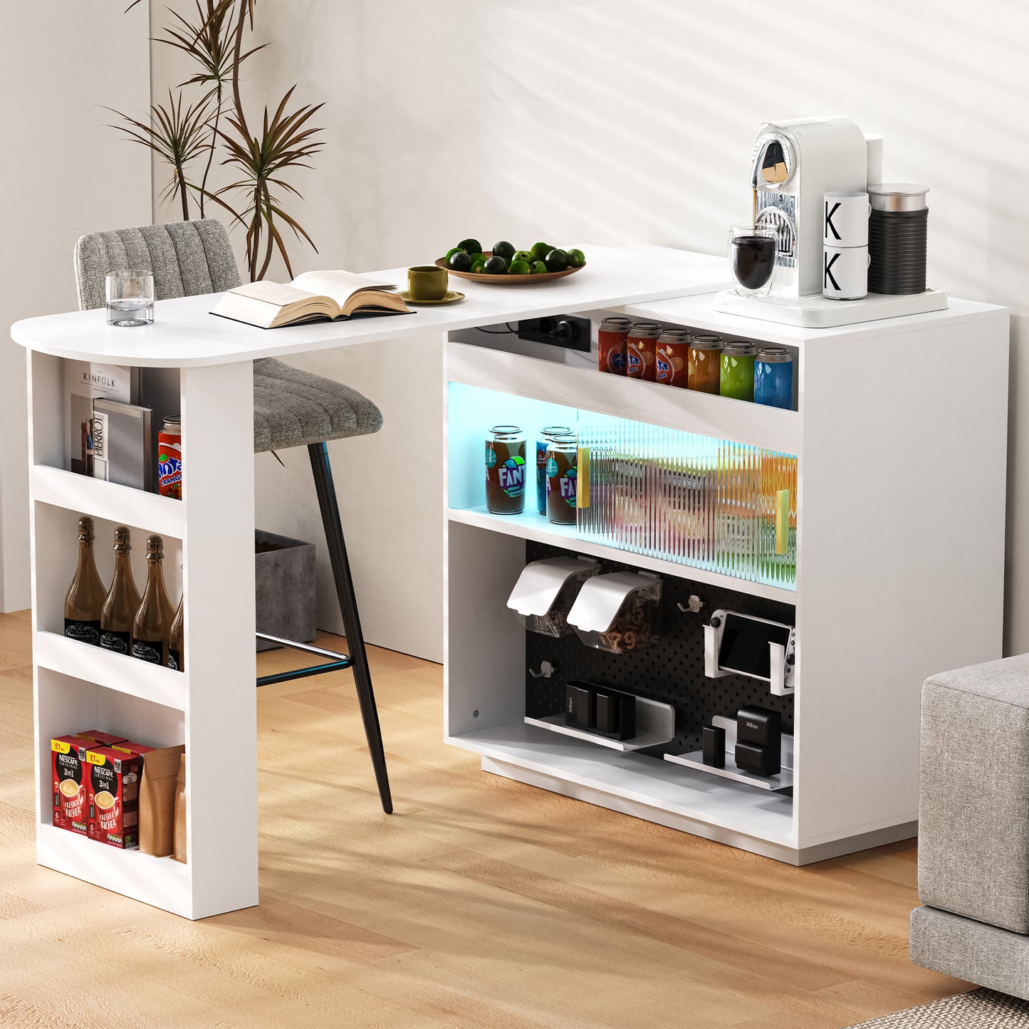Gigab2b original image - Moderner Bartisch, Ausziehbar 360° Drehbare Sideboard mit Stauraum und LED-Beleuchtung, Reversibel Sideboard mit Lochbrett und Steckdosen, Bartisch für Küche und Esszimmer (Weiß)