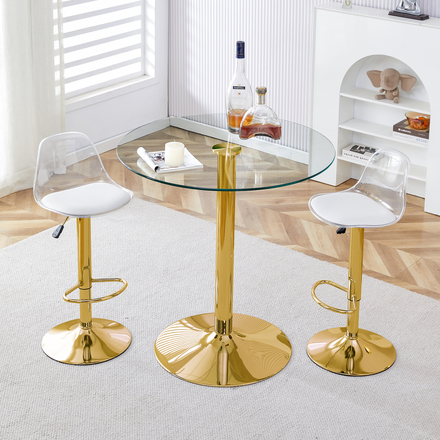 Gigab2b original image - Flexibles Bar-Set: 89 cm Glastisch + 2 Hocker mit goldfarbenen Beinen, höhenverstellbar & drehbar. • Transparente Optik • 360°-Drehung • Vielseitig nutzbar. Schafft visuelle Weite und spart Platz.