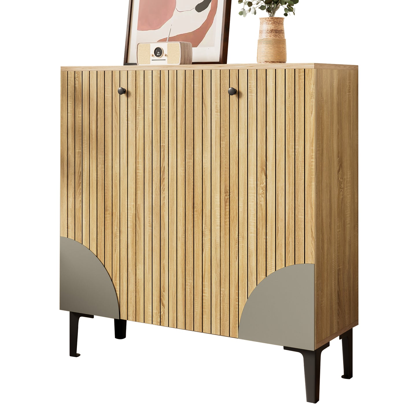Gigab2b original image - Moderner Schuhschrank 90x32x94 cm in Holzoptik mit drei Türen, Stauraum und Ablage – heller Flurschrank mit schwarzem Gestell, vertikaler Struktur & grauer Dekoration