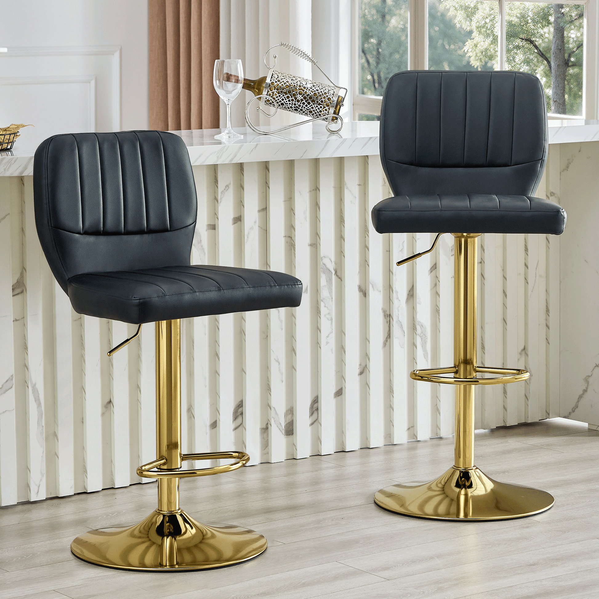 Barhocker höhenverstellbar 62-83cm, 360° drehbarer Barstuhl mit Rückenlehne & Fußstütze, Ergonomischer Küchenhocker aus schwarzem Kunstleder, belastbar bis 136kg, Gold-Chrom Finish