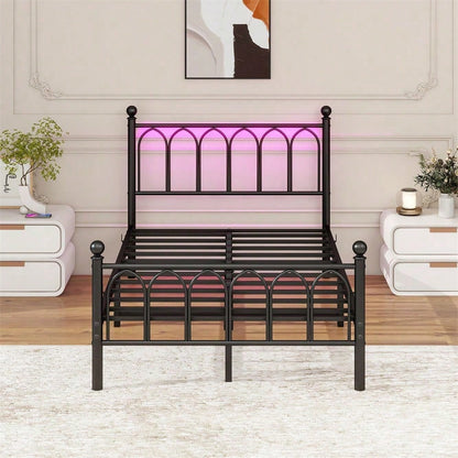 120x200cm Metall-Bettrahmen mit Vintage Kopf und Fußplatte, USB-Ladestation, LED-Bettrahmen, Heavy Duty Stahl Slat Unterstützung, Reichweite Unterbett-Speicher, Keine Box-Feder erforderlich, Weiß