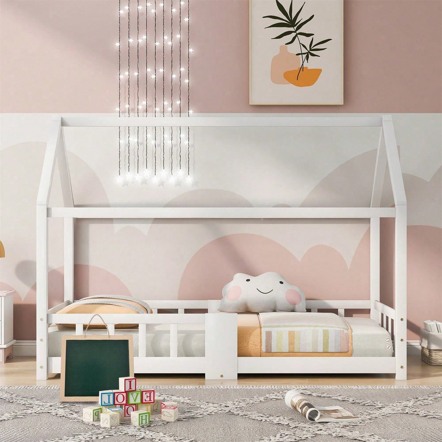 Kinderbett Hausbett 90 x 200 cmHolzbett für Kinderzimmer inkl.Tafel Lattenrosten Rausfallschutz, aus Kiefernholz Grau (ohne Matratze)  Item Code: WF197916AAG First Arrival Date: 2022-05-20 Return Rate: Moderate