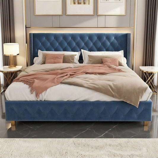 Polsterbett 160*200cm mit Lattenrost und Kopfteil, Knopfpolsterung, Nietenpolsterung, Holzbeine, Samt, Blau