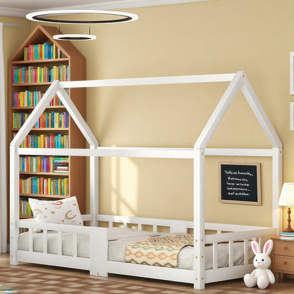 Kinderbett Hausbett 90 x 200 cmHolzbett für Kinderzimmer inkl.Tafel Lattenrosten Rausfallschutz, aus Kiefernholz Grau (ohne Matratze)  Item Code: WF197916AAG First Arrival Date: 2022-05-20 Return Rate: Moderate