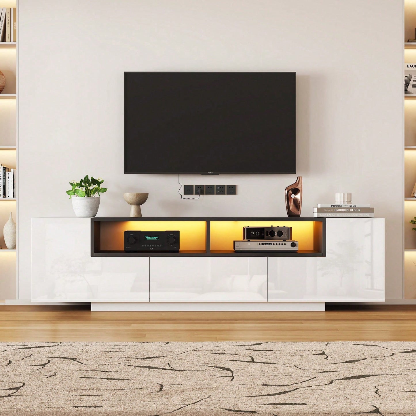 Meubles TV et centres de divertissement