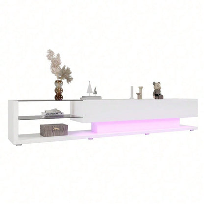 V-Schränke, Lowboards, Hochglanz-Wohnzimmermöbel. Glastrennwände und variable LED-Beleuchtung. Es verbindet natürlichen, rustikalen Stil mit modernem Design.