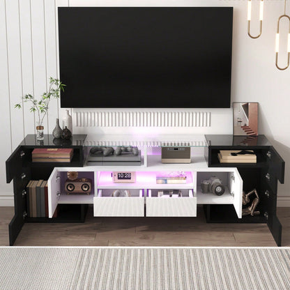 Stilvoller TV-Schrank, Lowboard. hochglänzendes Weiß, 145 cm, LED-Beleuchtung, Wohnzimmermöbel. modernes Design. elegante Glasoberfläche.