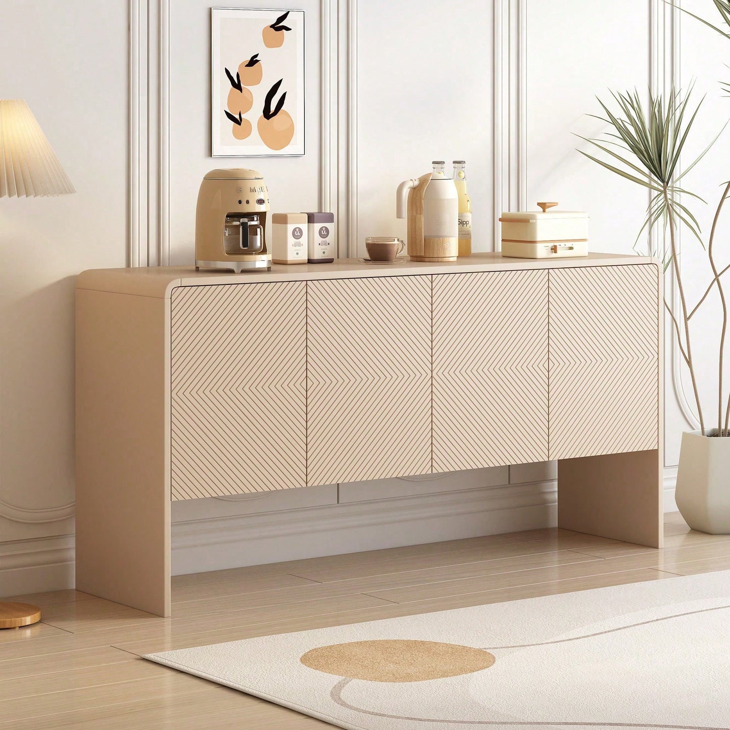 Minimalistischer Stil Großer Stauraum Sideboard mit 4 Türen und Rückstoßvorrichtung für Wohnzimmer und Eingangsbereich (Aprikosencreme)