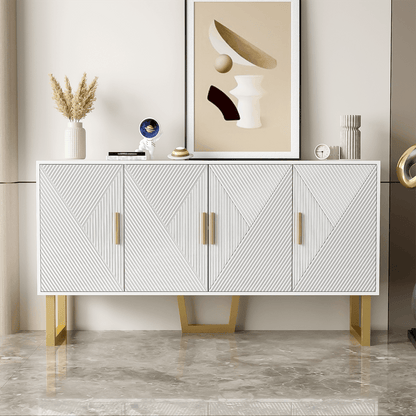 150cm moderner, luxuriöser weißer Sideboard mit hochglänzenden strukturierten Türen und goldenen Griffen, 4-Türen-Design, höhenverstellbare Regale