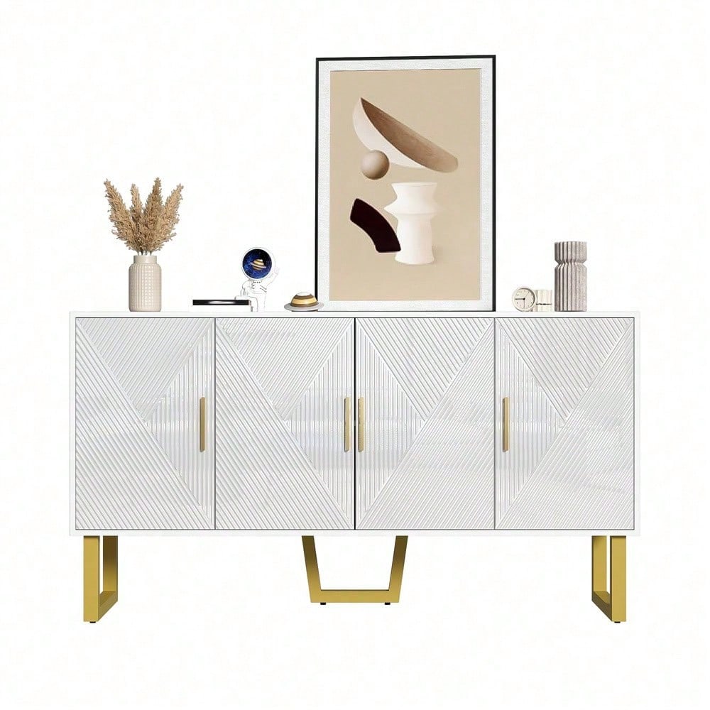 150cm moderner, luxuriöser weißer Sideboard mit hochglänzenden strukturierten Türen und goldenen Griffen, 4-Türen-Design, höhenverstellbare Regale