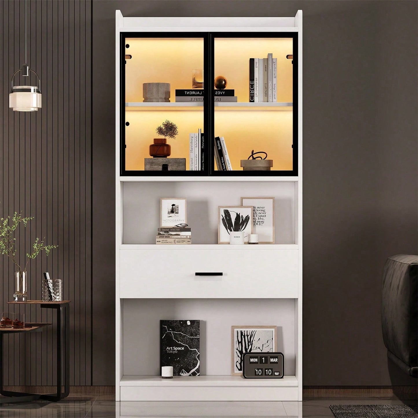 Curio Vitrine mit Licht, Aufbewahrungsregale mit Pop-up Glastüren, 1 große Schubladen & 16 Farben Licht, Sammlerstücke Schrank Display Regal, Bücherregal Vitrine für Wohnzimmer, weiß, schwarzer Fenste