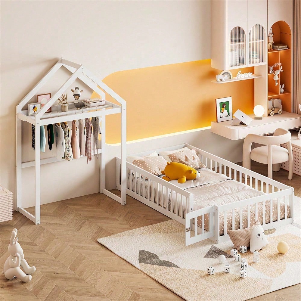 Weißes Kinderbett 90x200 cm aus Massivholz – mit Stauraum, Vollschutzgitter, Tür & Lattenrost