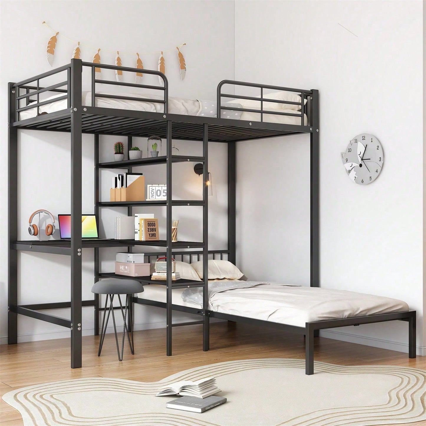 Eisenrahmenbett, Etagenbett mit Tisch und Regalen, Geeignet für Kinder und Jugendliche, mit fünfstufige rechtwinklige Leiter, vier Seitengitter am oberen Bett, Eisen + MDF, Schwarz, 90x200cm