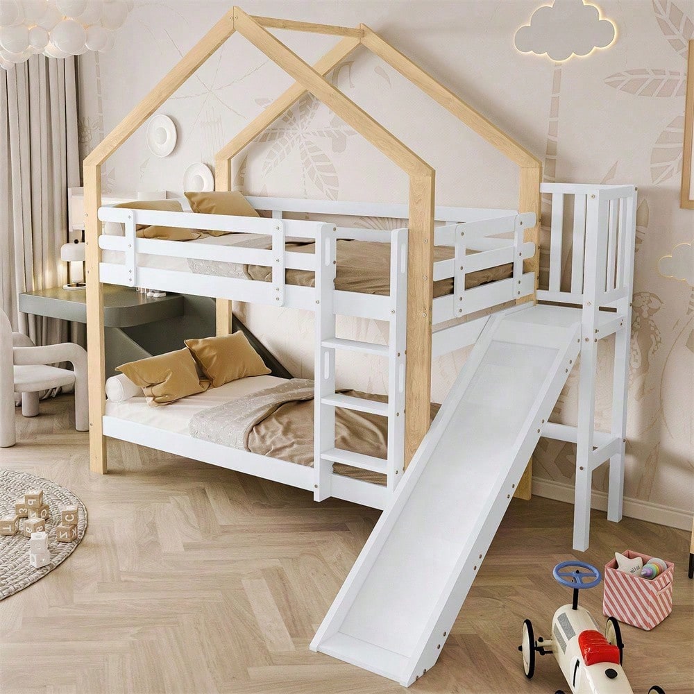 Etagenbett mit Rutsche und dreistufiger Winkelaufstiegsleiter, Hausbett mit mit Absturzsicherung, Kinderbett, Bettrahmen aus Massivholz, Weiß+Natur, 90x200cm