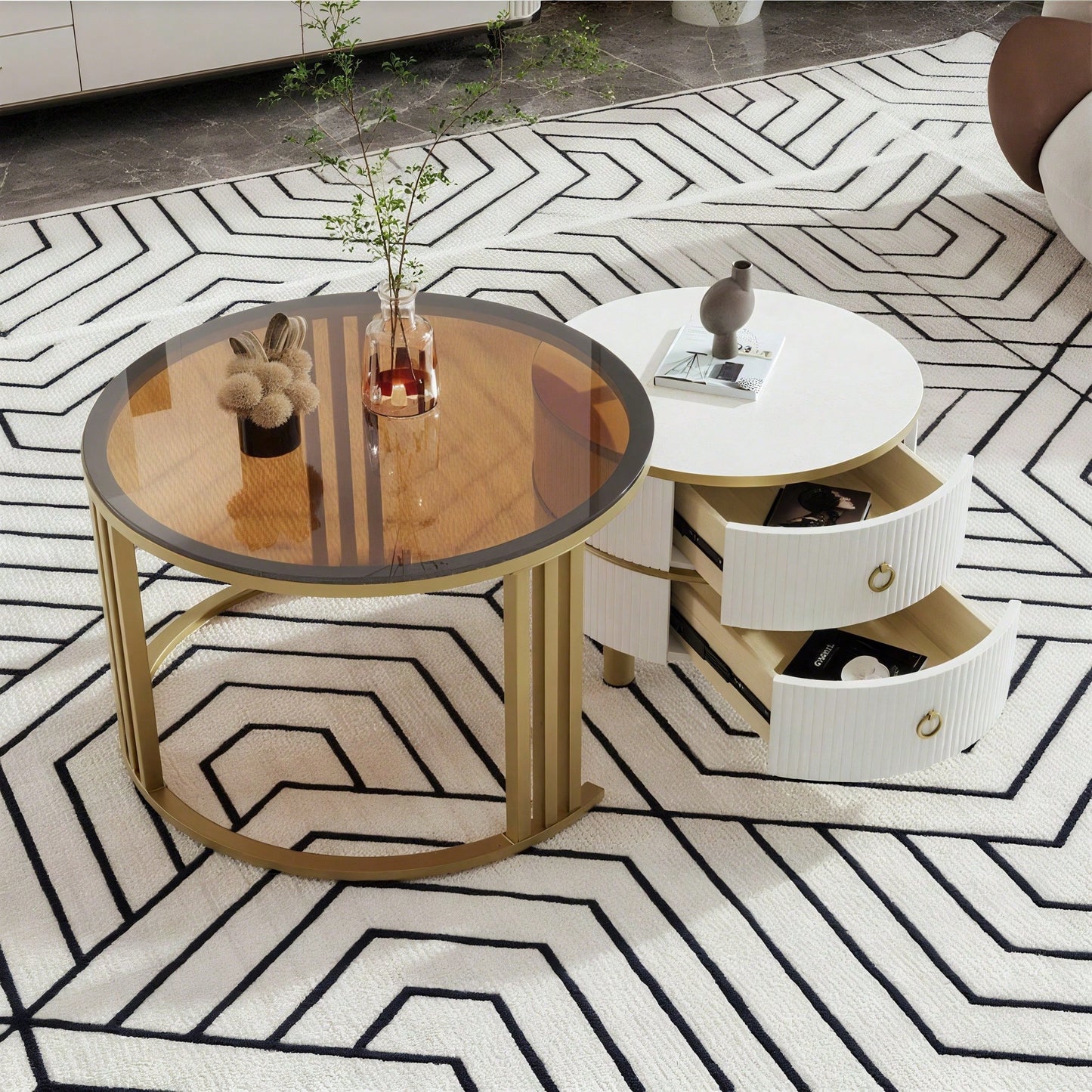 2-in-1 runder MDF-Couchtisch, Beistelltisch mit 1 Hochglanz-Tischplatte und 1 brauner Tischplatte aus gehärtetem Glas, Wohnzimmer-Couchtischkombination mit 2 Schubladen, 70*70*45 + 50*50*40 cm