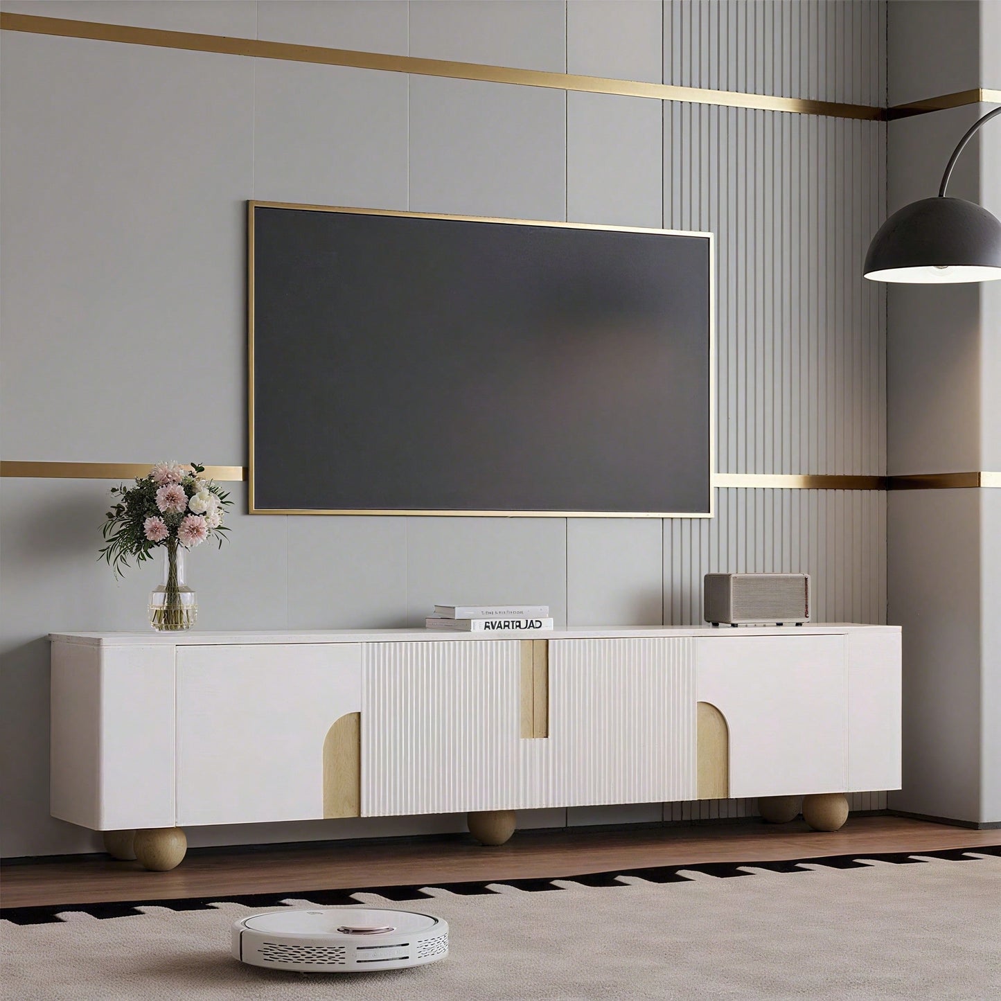 Weißer TV-Schrank 180 cm, 4 Türen, elegantes Design, Marmoroptik-Oberfläche, kugelförmige Holzfüße