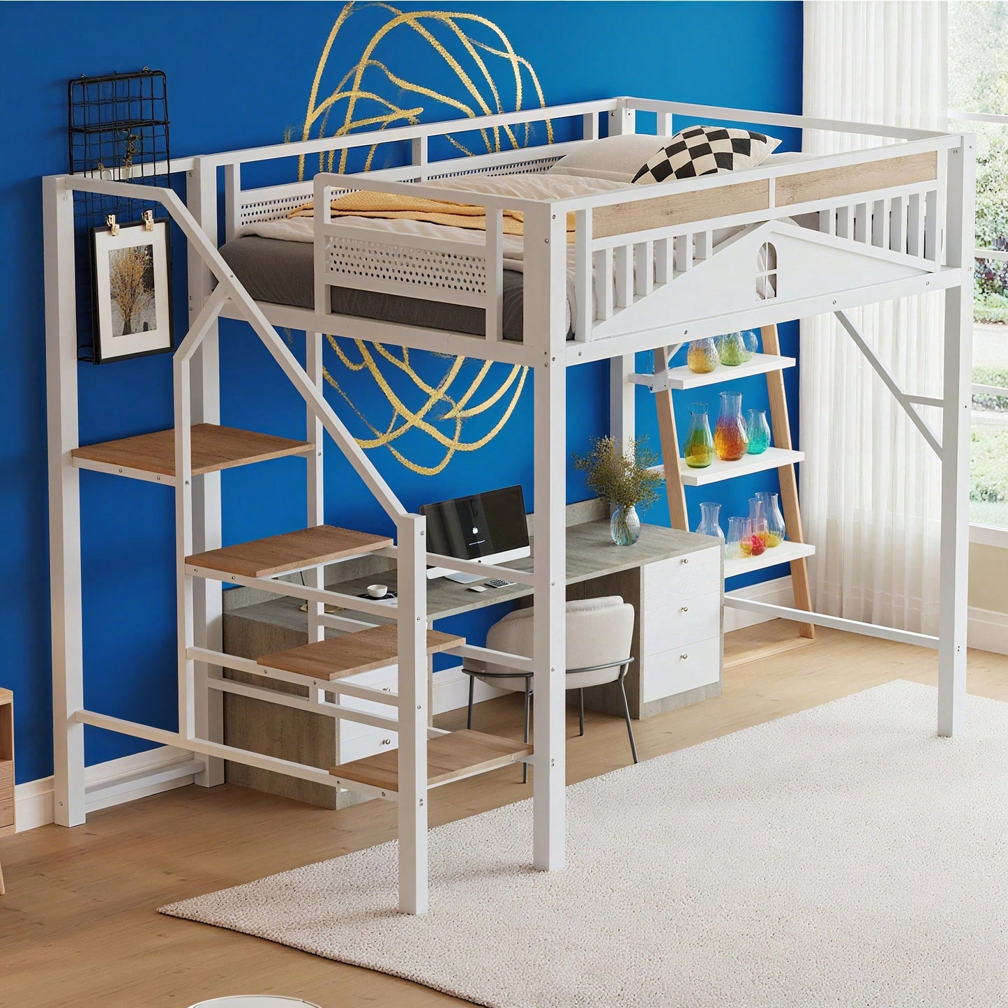 Modernes Metall-Hochbett 140x200 cm in Weiß - Einzigartiges Gehäusedesign mit dekorativen Fensterelementen - Sicherheitsleiter & großer Stauraum unter dem Bett - Stabile Schlafplatzlösung für Jugend- & Gästezimmer