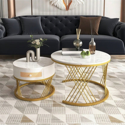 2 in 1 Runder Couchtisch aus MDF, Beistelltisch mit Tischplatte aus Marmor und Schubladen aus Kunststoff-Rattan, Griffe aus Massivholz. goldene Eisenfüße. 70*70*45,5+50*50*38,5cm