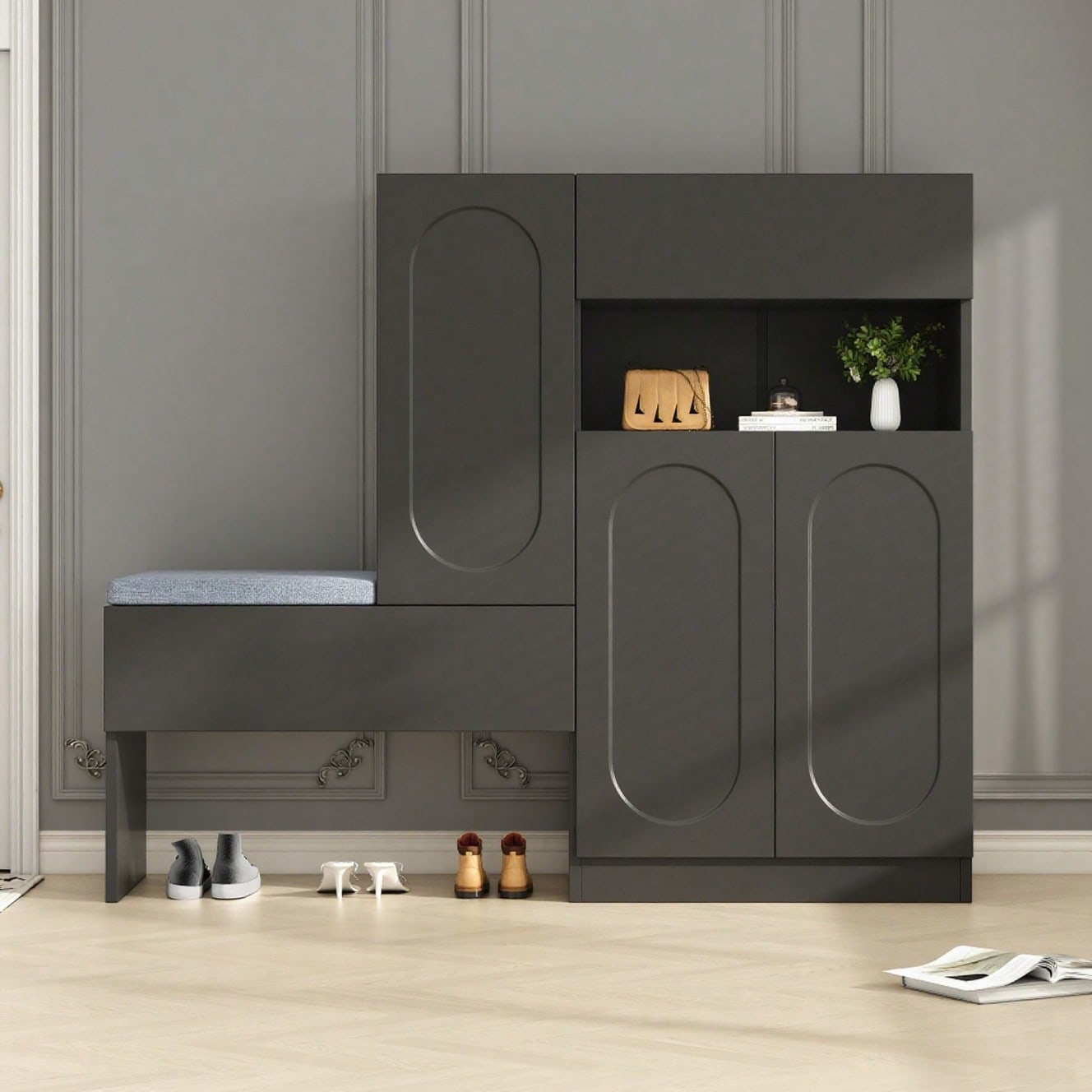 Trendiger 2-in-1 Schuhschrank mit gewölbten Türen – Klapptür mit Soft-Close-Funktion, höhenverstellbaren Fächern und gepolsterter Sitzbank, Schwarz, 130×35×110cm
