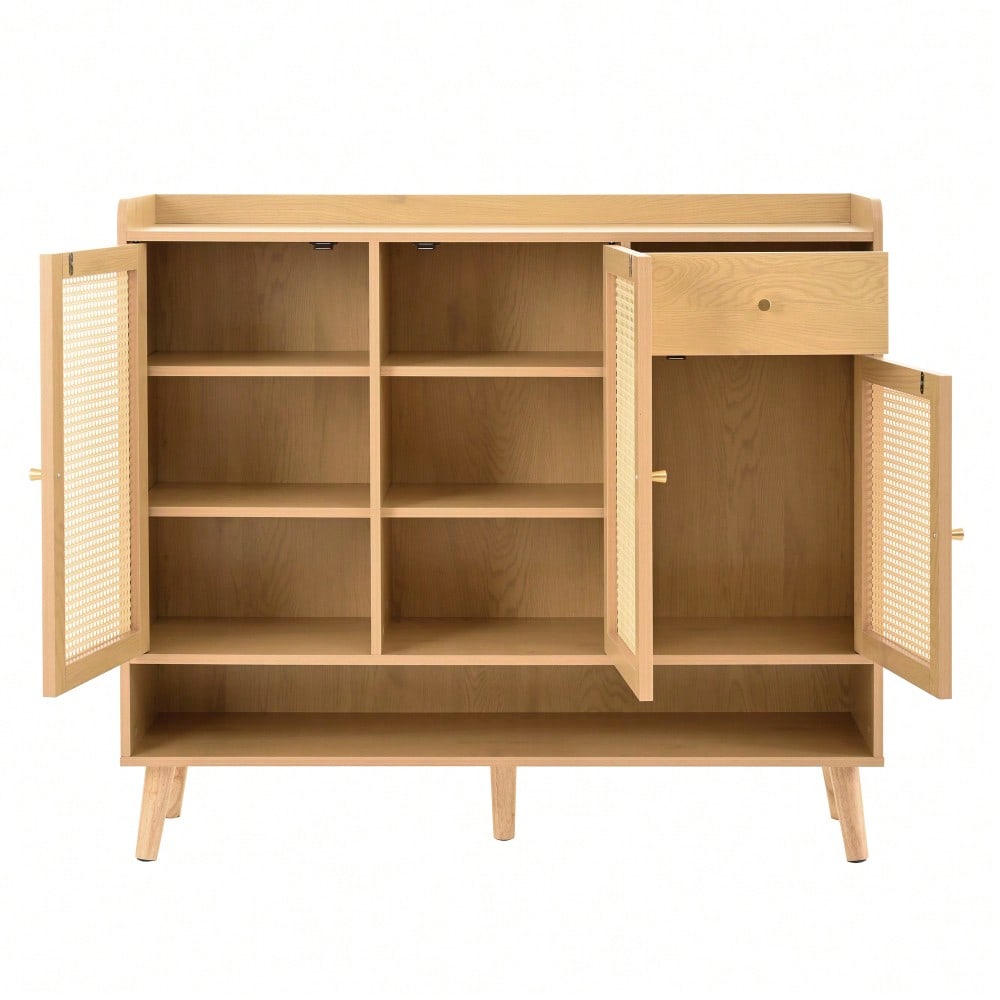 Schuhschrank aus natürlichem Rattan, Schuhkommode Schuhregal mit 3 Türen und1 Schubladen und 5 Regalböden, für den Flur. Metallgriff und Massivholzbeinen. Maße: B120/H106/T35 cm