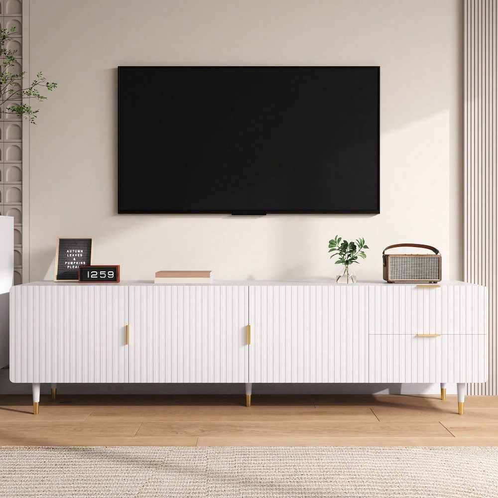 TV-Schrank mit Schubladen, TV-Möbel mit goldenen Griffen, goldenen Beinen und verstellbaren Füßen. Türen mit Regalen.