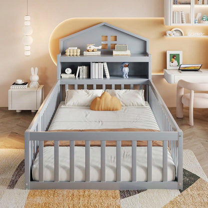 Kinderbett 90 x 200, Massivholz-Kinderbettrahmen, Hausleiste, mit Einlegeböden und Stauraum, mit Schutzgitter und Tür, mit Bilderleiste, mit Lattenrost, Grau