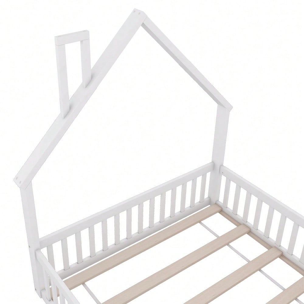Polsterbett, 140 x 190 cm, Kinderbett mit Schornsteinform, Bett mit Lattenrost (ohne Matratze), Kiefernholz, Minimalistischer Stil, Weiß