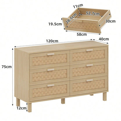 Elegantes Sideboard und Kommode aus Naturholz mit sechs Schubladen, Schlafzimmerschrank mit viel Stauraum, Schubladen in Rattanoptik.