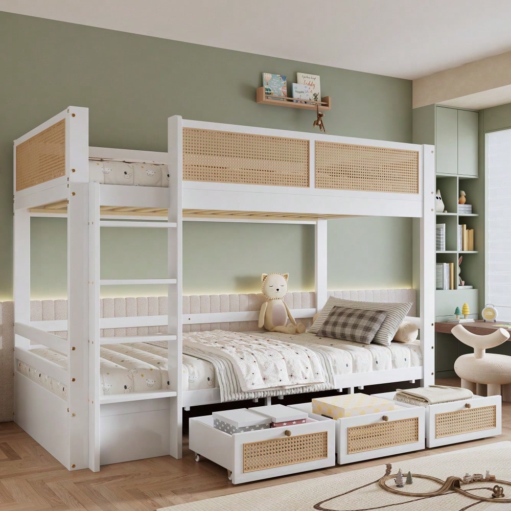 Etagenbett, Kinderbett, Schöner geflochtener Rattanzaun,  Drei Schubladen mit Rollen, Stabile Lattenroste, Mit Sichere Bettgitter, Kiefer + MDF + Sperrholz, Weiß+Natur, 90x200cm