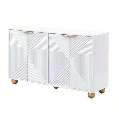 Sideboard mit vier geformten Türen, verstellbaren Innenböden, Metallgriffen und kugelförmigen Beinen