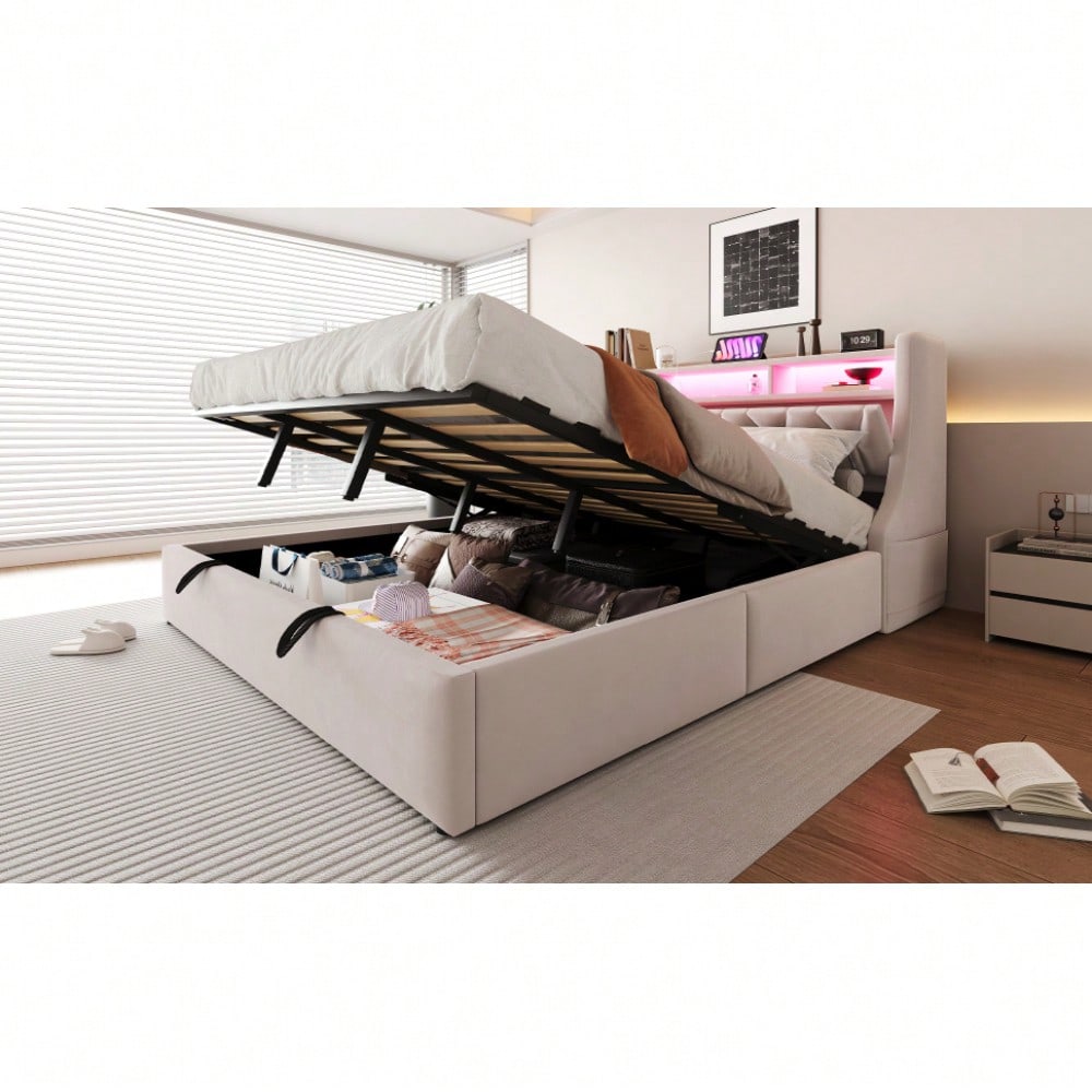 Polsterbett 180 x 200 cm, Hydraulisches Stauraumbett, umklappbares Polsterkopfteil mit Stauraum, Steckdose und Ablagefach, LED-Beleuchtung, Verbreiterte Bettbeine, Doppelbett, Samtstoff, Beige