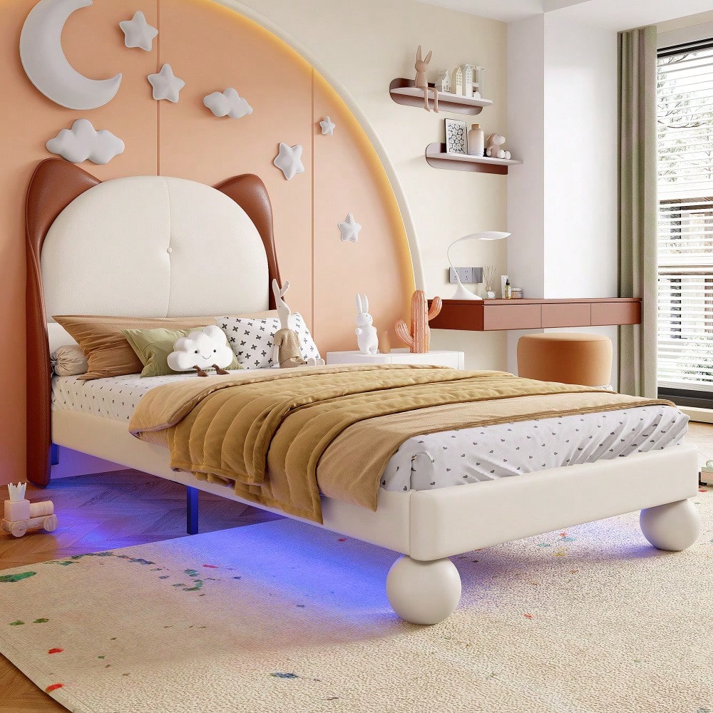 Polsterbett, Einzelbett, Kinderbett, Katzenohren-Kopfteil, Farblich anpassbare LED-Lichtleiste unter dem Bett, Stabile Lattenroste, PU, Beige + Gelbbraun, 90x200cm