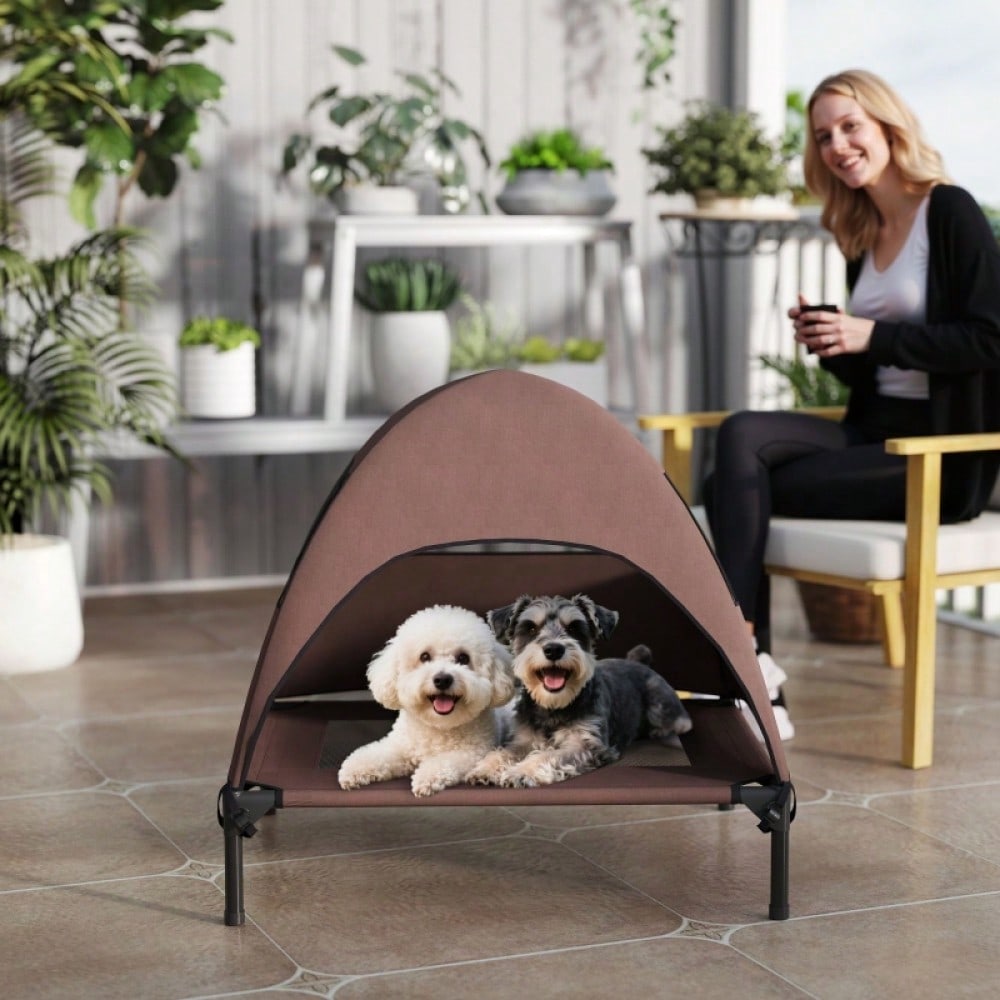 PawHut Hundebett Outdoor mit Dach, erhöhte Hundeliege für mittelgroße Hunde, wasserfest, 76x61x71 cm, kaffeebraun