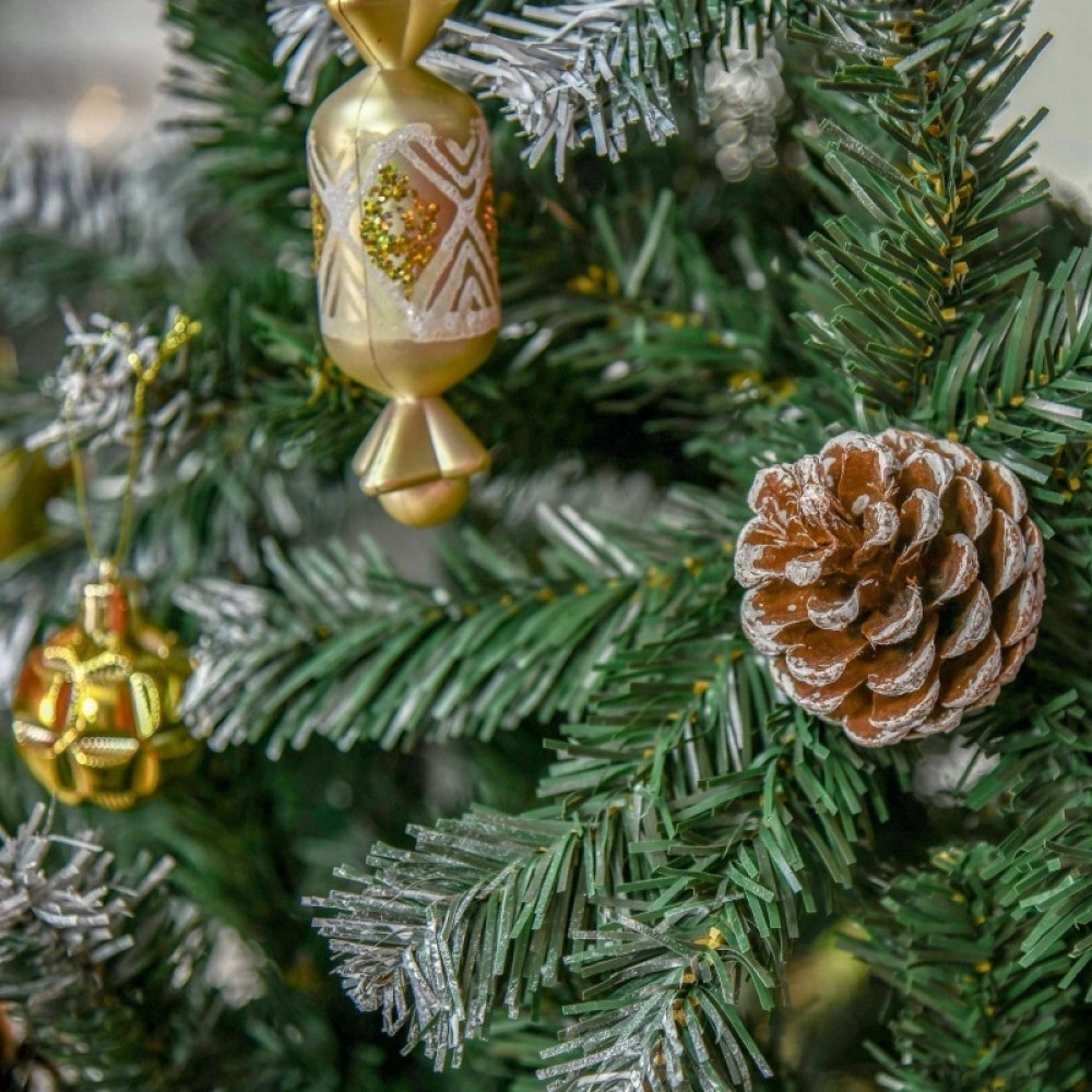 Künstlicher Weihnachtsbaum 180 cm mit 676 Zweigen & 41 Zapfen, verschneit & feuerfest, Premium-Weihnachtsbaum mit Schneespitzen - von HOMCOM