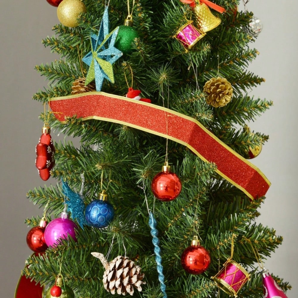 Künstlicher Weihnachtsbaum 210 cm inkl. Ständer & Weihnachtsstern, Premium Christbaum für festliche Dekoration, grün - von HOMCOM