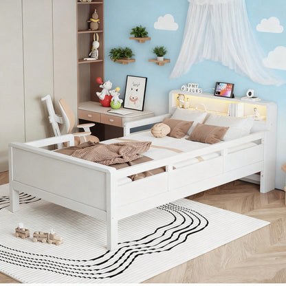 Kinderbett 90x200 cm mit USB/Type-C-Anschlüssen & LED-Beleuchtung | Multifunktions-Kopfteil mit Ablagefläche | Massivholz-Kiefer in Weiß