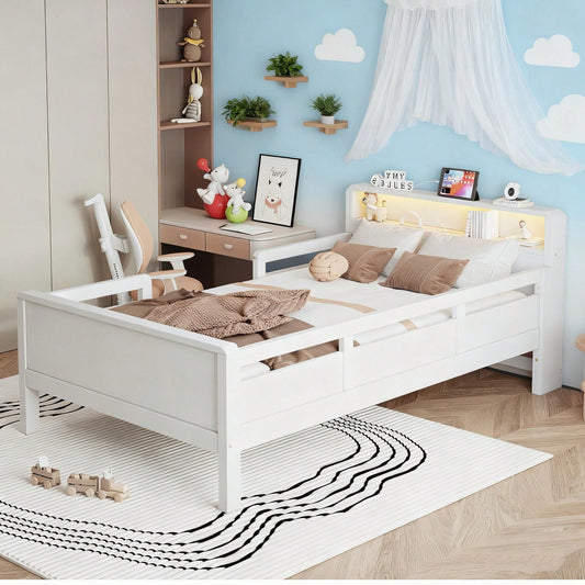 Kinderbett 90x200 cm mit USB/Type-C-Anschlüssen & LED-Beleuchtung | Multifunktions-Kopfteil mit Ablagefläche | Massivholz-Kiefer in Weiß