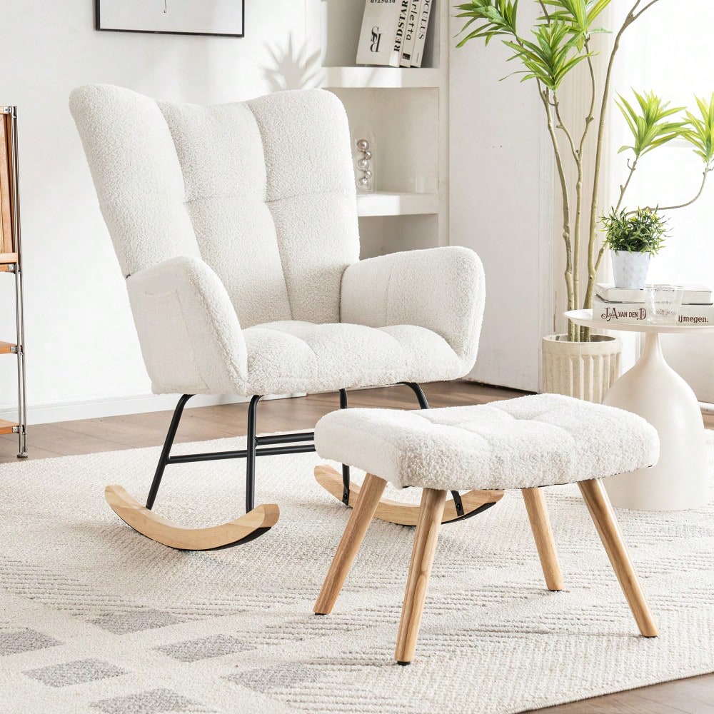 Schaukelstuhl mit Fußhocker in Weiß | Ergonomischer Loungesessel aus Gummibaumholz | Max. 150 kg Belastbarkeit | 92 cm Höhe, 65 cm Sitzbreite