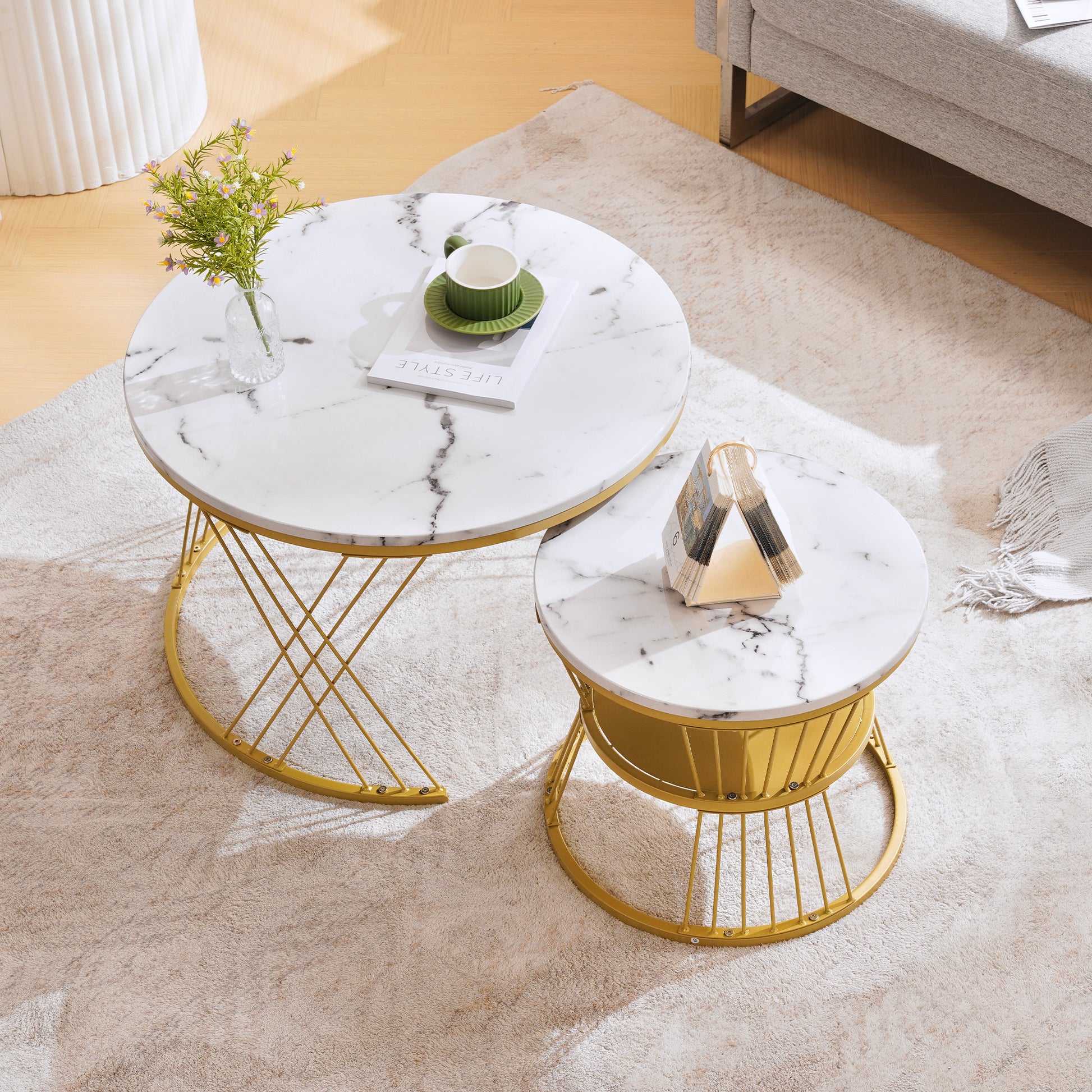 Gigab2b original image - WF319028AAA)Moderne Nesting Couchtisch, Hochglanz Couchtisch Satz ,Marmor Furnier Sofa Seite Nest von Tischen Runde Endtische, Satz von 2, Goldene Farbe Frame