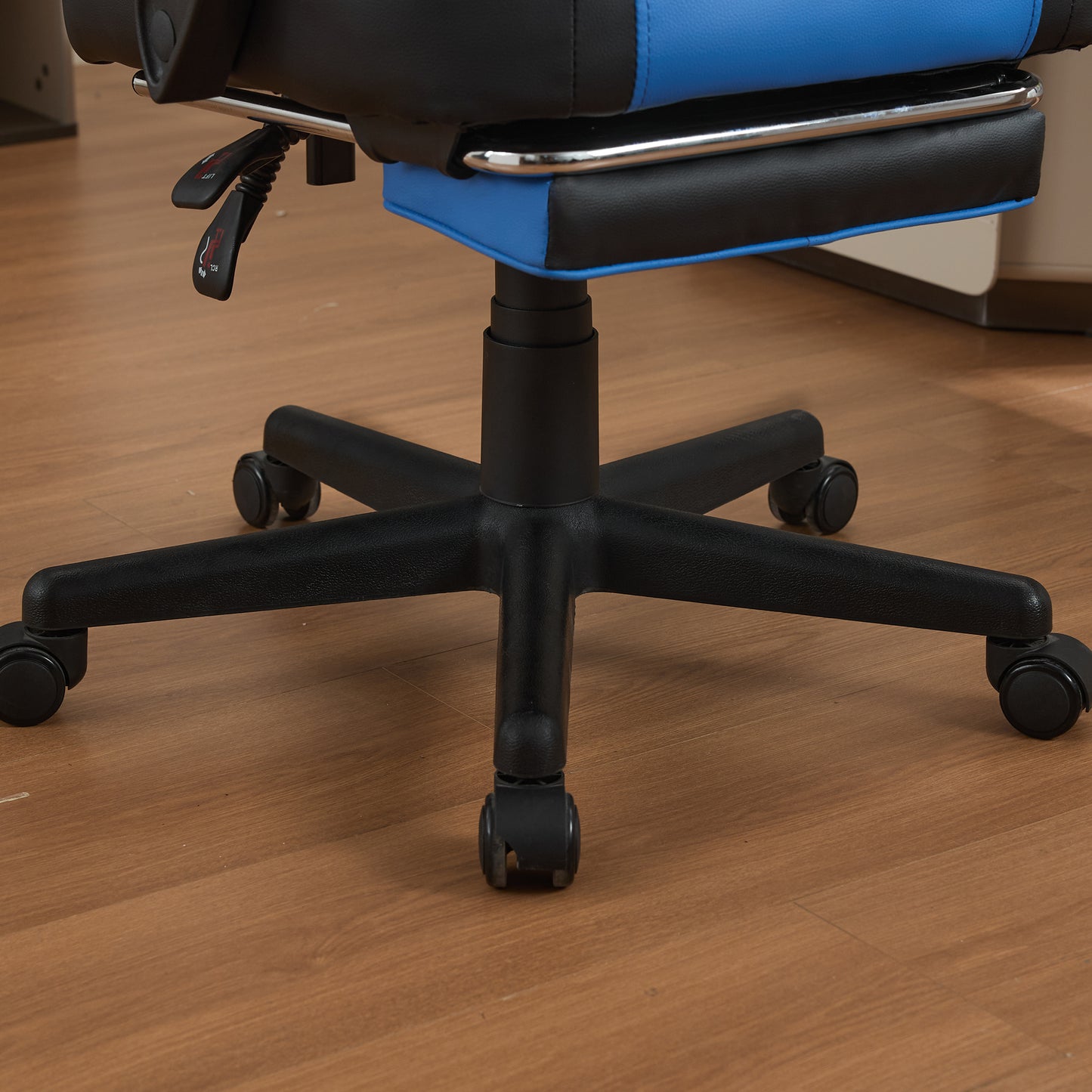 Smart and Cool Gaming Chair