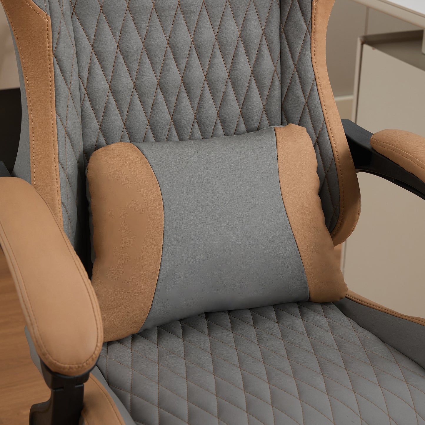 Ergonomic Gaming Chair with Full Support for Fatigue-Free Sitting