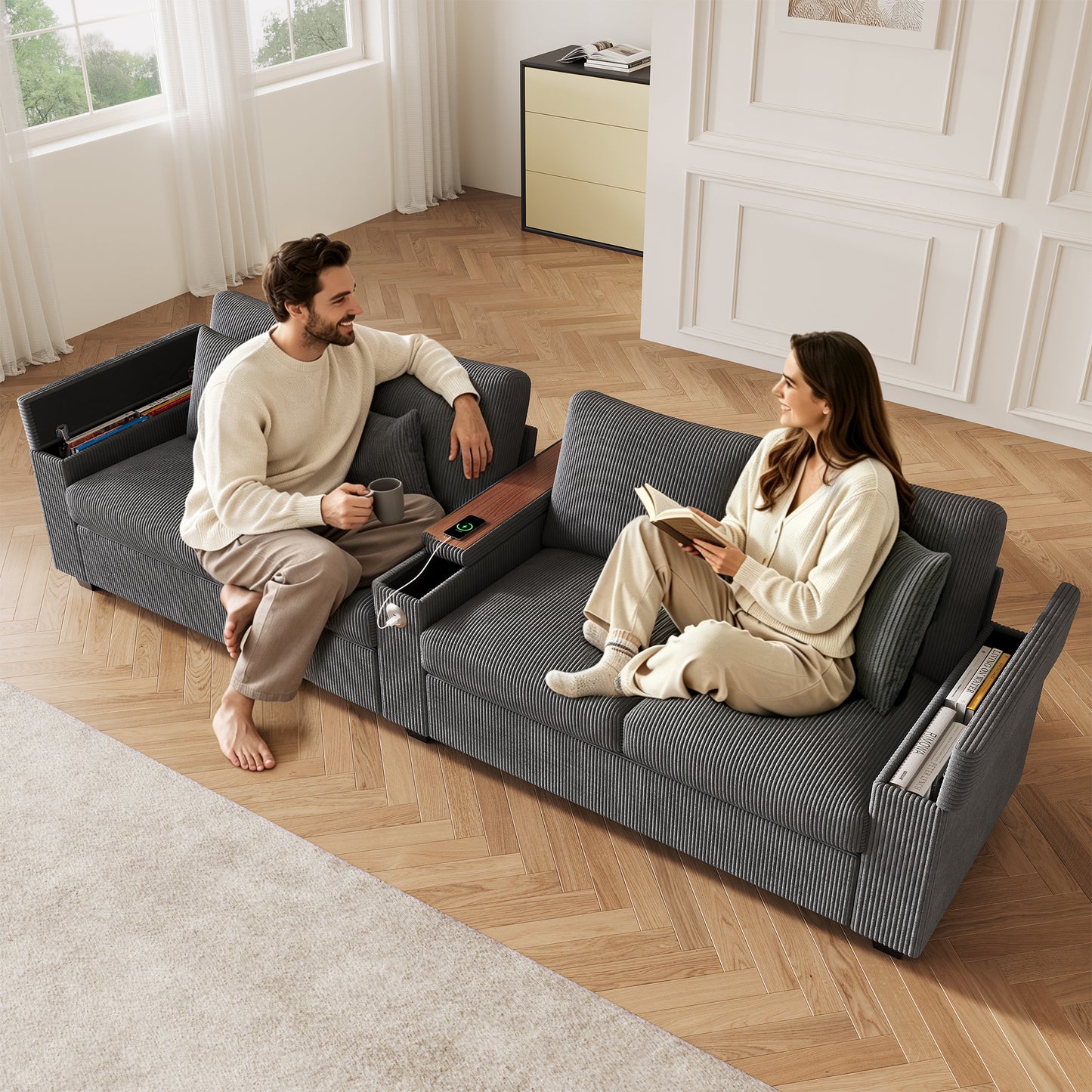 Gigab2b original image - Modernes 4-Sitzer Cord Sofa, Wohnzimmer Sofa mit USB/USB-C Ladefunktion, klappbarer Mittelarmlehne, verstecktem Stauraum, bequemes Sofa für Büro und Zuhause, Gray.