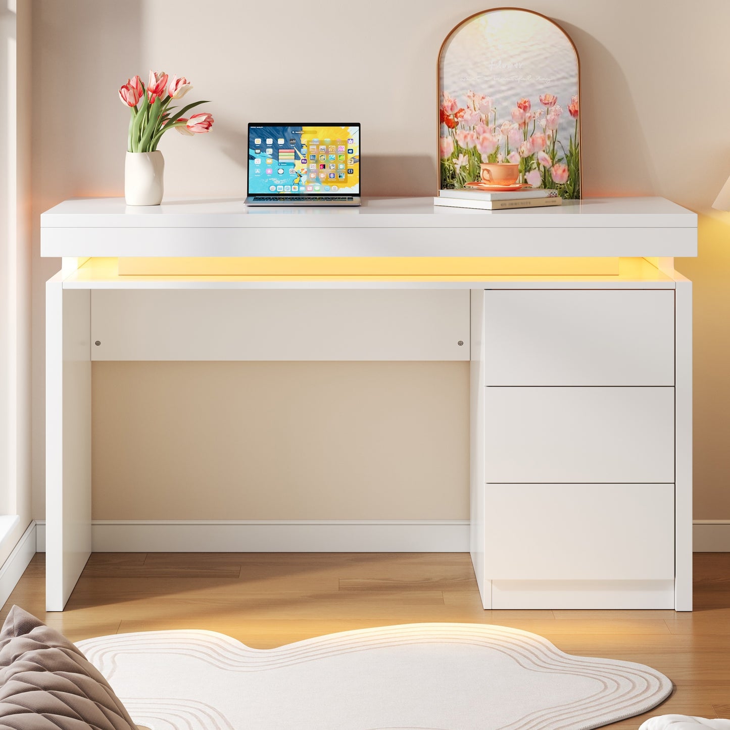 Gigab2b original image - Moderner LED-Schreibtisch 120×50×78,5 cm – Computertisch mit drei Schubladen, verlängerter und verbreiterter Arbeitsfläche, verstärkten Beinen, einstellbarer LED-Beleuchtung, geeignet für Homeoffice